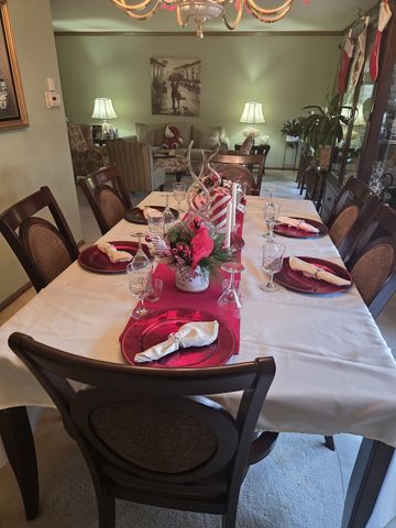 5457 W 108th Place, Oak Lawn, IL 60453