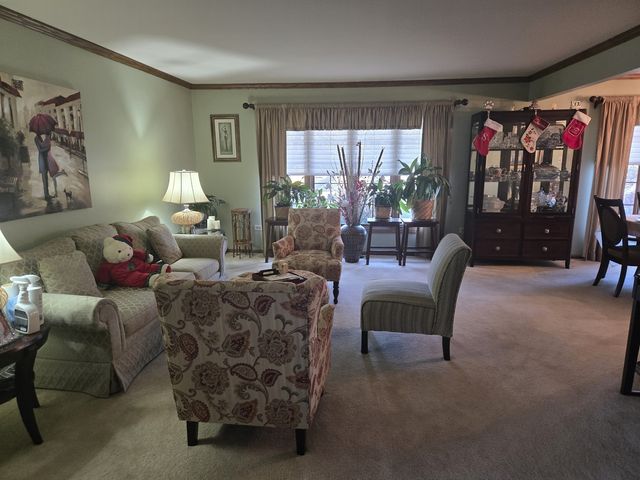 5457 W 108th Place, Oak Lawn, IL 60453