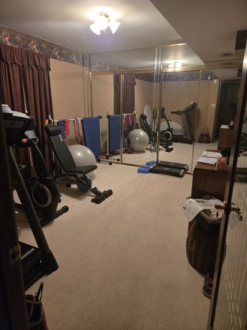 5457 W 108th Place, Oak Lawn, IL 60453