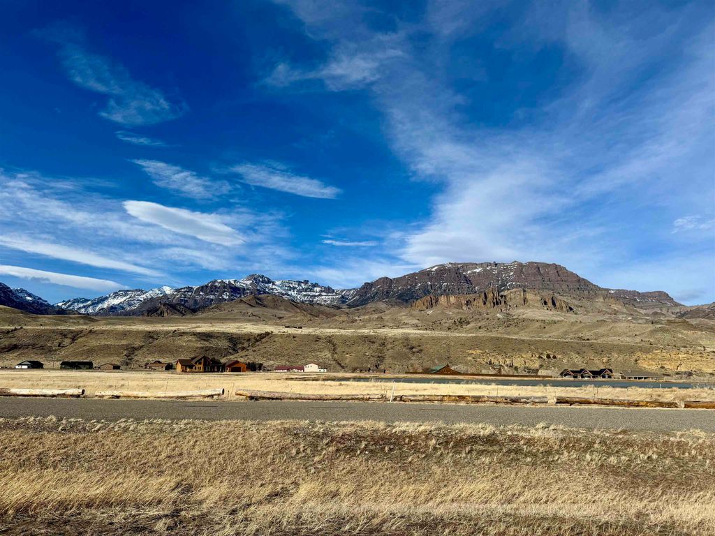 74 Big Creek Dr, Cody, WY 82414 photo 6