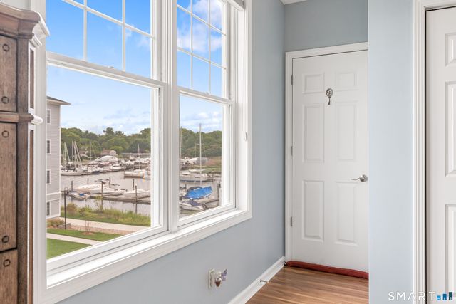 60 Maple Street 32, Branford, CT 06405