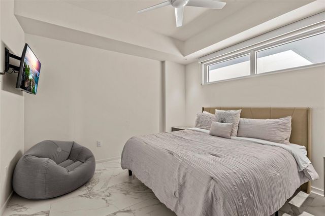 1020 SUNSET POINT ROAD 310, Clearwater, FL 33755