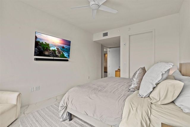1020 SUNSET POINT ROAD 310, Clearwater, FL 33755