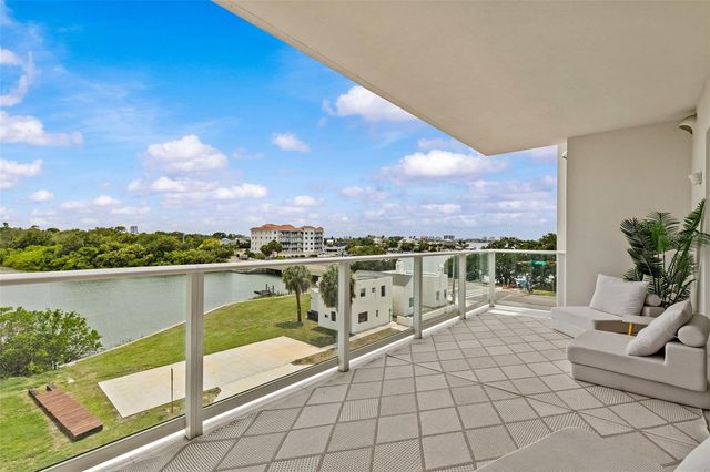 1020 SUNSET POINT ROAD 310, Clearwater, FL 33755