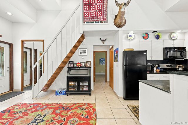 661 Oak Ridge Road, Ellenville, NY 12428