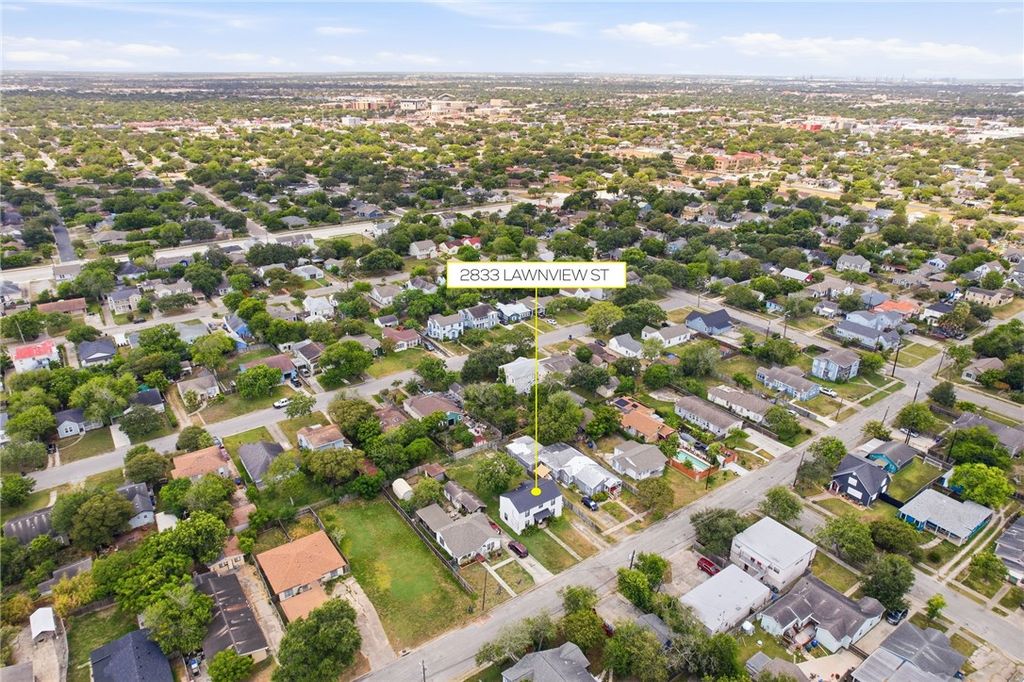 2833 Lawnview St, Corpus Christi, TX 78404 — photo 5