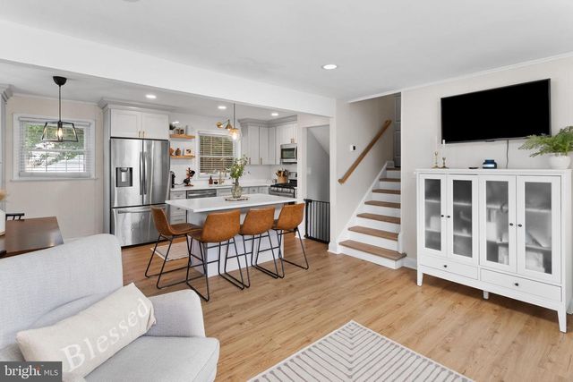 127 MIRY BROOK RD, Hamilton, NJ 08690