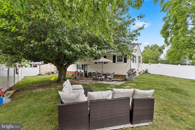 127 MIRY BROOK RD, Hamilton, NJ 08690