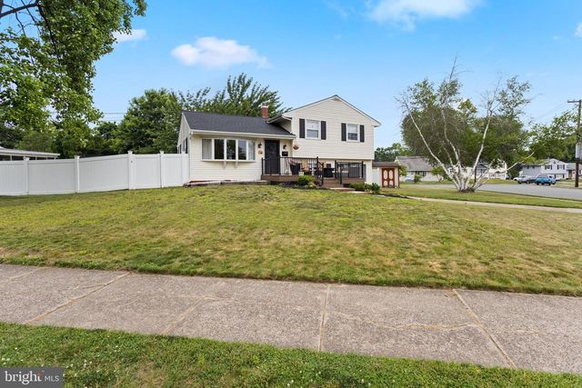 127 MIRY BROOK RD, Hamilton, NJ 08690