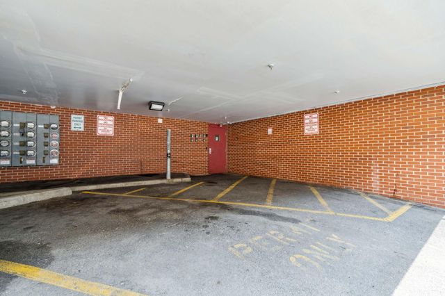 769 N High Street, R301, Columbus, OH 43215