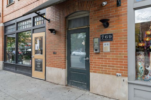 769 N High Street, R301, Columbus, OH 43215