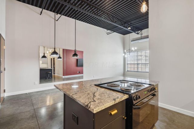 769 N High Street, R301, Columbus, OH 43215