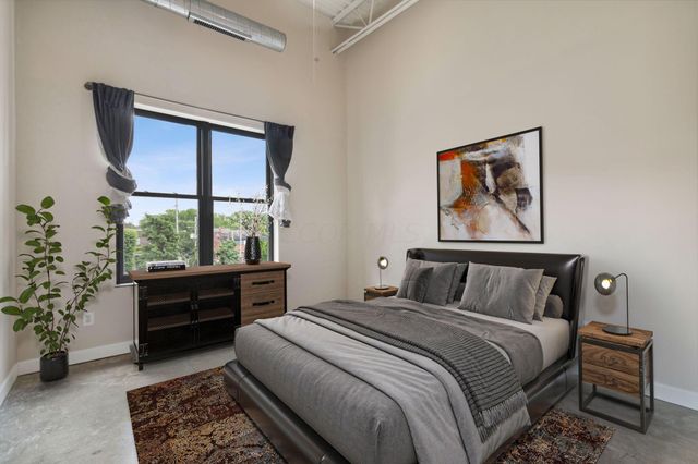 769 N High Street, R301, Columbus, OH 43215