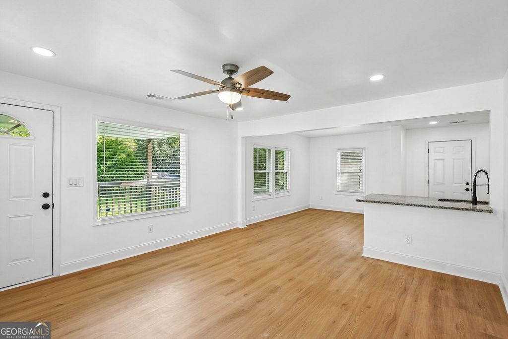 130 Stratford Drive NW, Atlanta, GA 30311 — photo 2