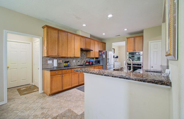 3127 Tankersley Circle, Rosharon, TX 77583