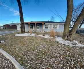 705 N Steven Drive, Rogers, AR 72756