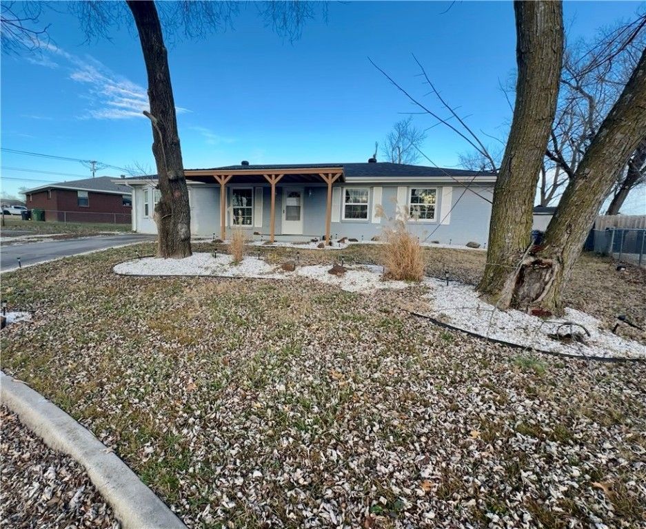 705 N Steven Drive, Rogers, AR 72756