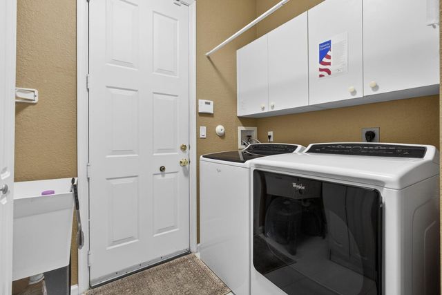 9146 Bay Point Circle, West Palm Beach, FL 33411