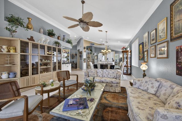 9146 Bay Point Circle, West Palm Beach, FL 33411