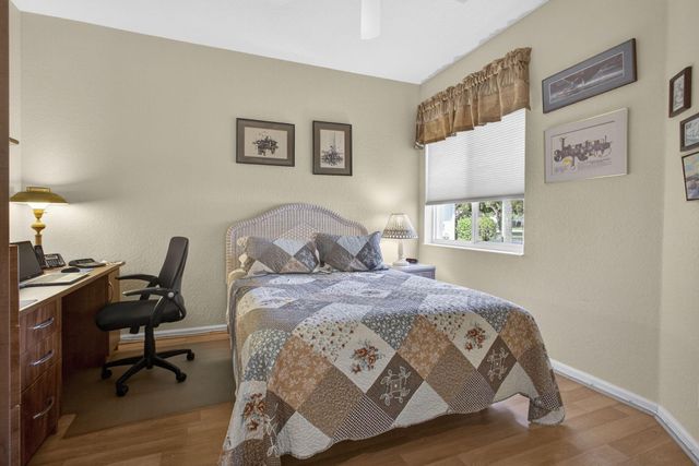 9146 Bay Point Circle, West Palm Beach, FL 33411