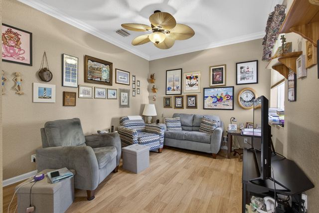 9146 Bay Point Circle, West Palm Beach, FL 33411