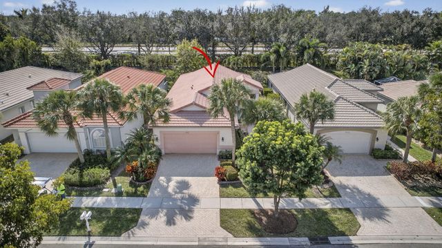 9146 Bay Point Circle, West Palm Beach, FL 33411