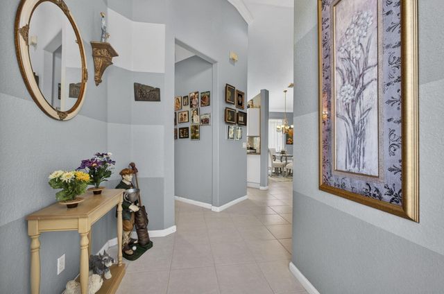 9146 Bay Point Circle, West Palm Beach, FL 33411