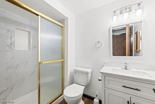 6006 Rosebelle Avenue, North Ridgeville, OH 44039