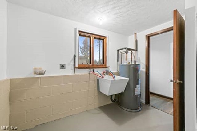 6006 Rosebelle Avenue, North Ridgeville, OH 44039