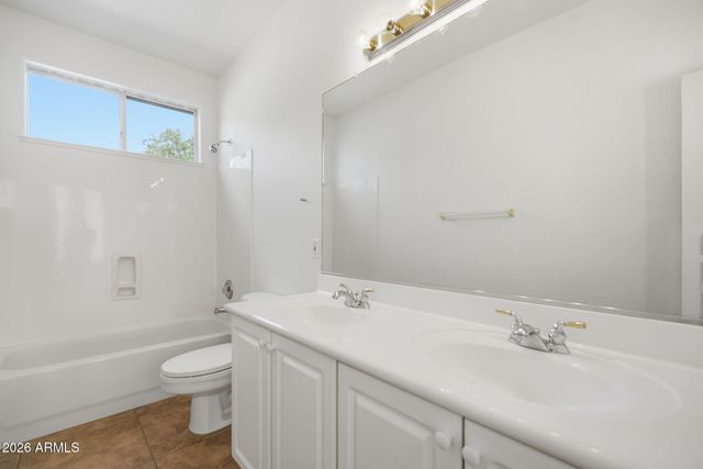 2808 E PARK Avenue, Gilbert, AZ 85234