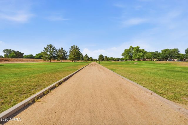 2808 E PARK Avenue, Gilbert, AZ 85234