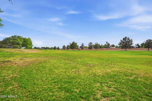 2808 E PARK Avenue, Gilbert, AZ 85234