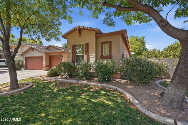 2808 E PARK Avenue, Gilbert, AZ 85234