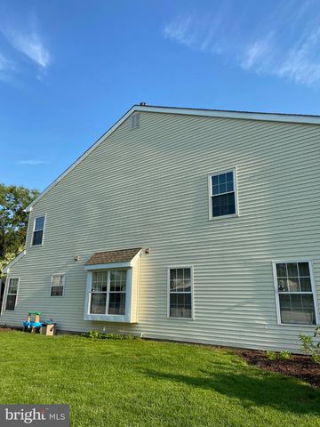 10 ATSION CT, Mt Laurel, NJ 08054
