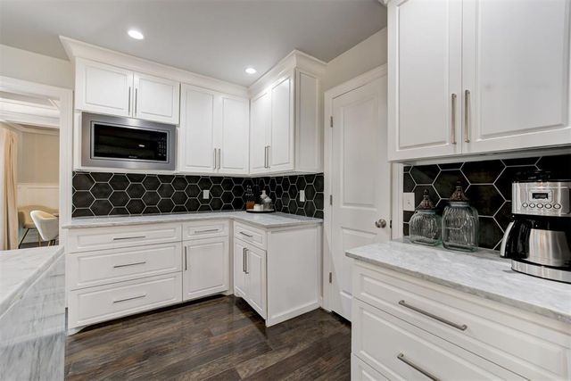 11404 Leaning Elm Road, Oklahoma City, OK 73120