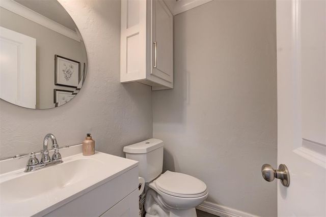 11404 Leaning Elm Road, Oklahoma City, OK 73120