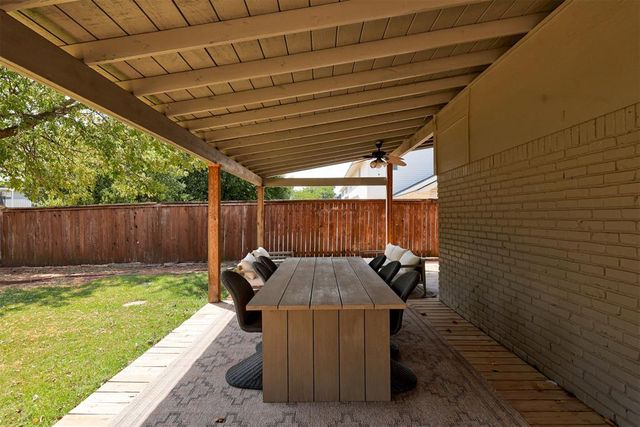 11404 Leaning Elm Road, Oklahoma City, OK 73120