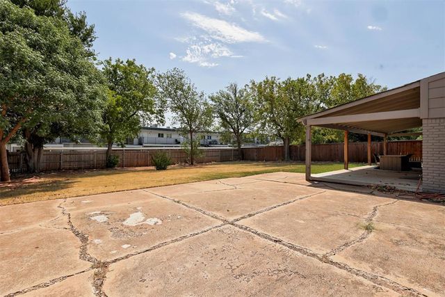 11404 Leaning Elm Road, Oklahoma City, OK 73120