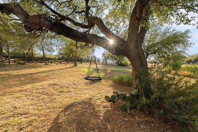 32045 Mirela Ann RD, Dripping Springs, TX 78620