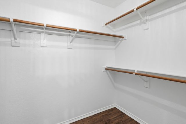 1325 Maple Ridge Drive, Mesquite, TX 75149