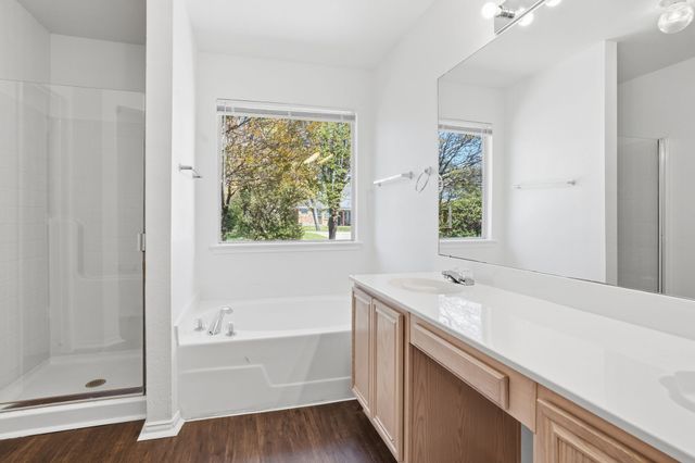 1325 Maple Ridge Drive, Mesquite, TX 75149