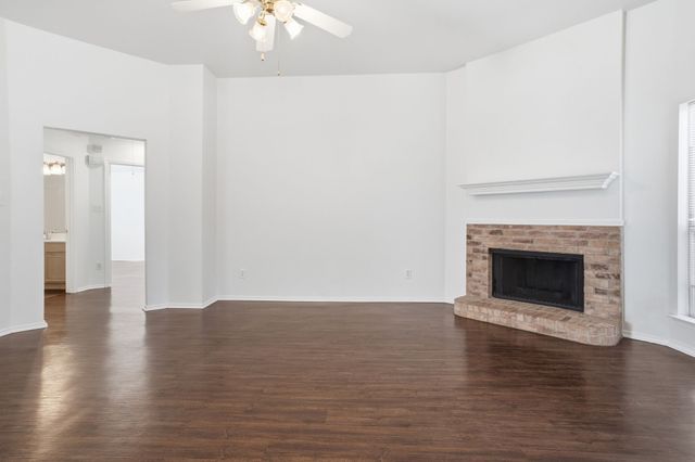 1325 Maple Ridge Drive, Mesquite, TX 75149