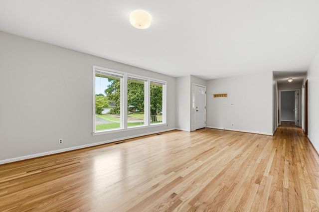 4727 Briarwood Drive, Chattanooga, TN 37416