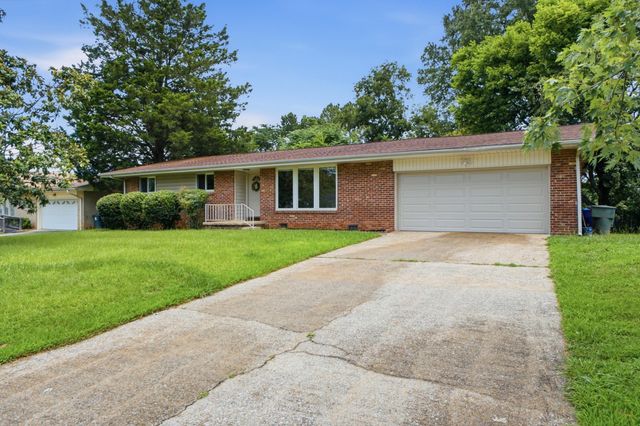 4727 Briarwood Drive, Chattanooga, TN 37416