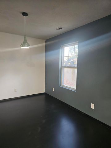 5009 S 142nd Road, Morrisville, MO 65710