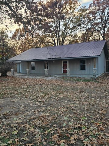 5009 S 142nd Road, Morrisville, MO 65710