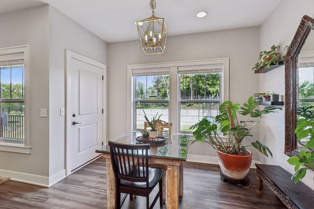 7740 Spring Creek Drive, Pleasant Hill, IA 50327