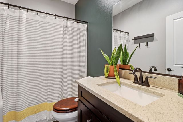 7740 Spring Creek Drive, Pleasant Hill, IA 50327