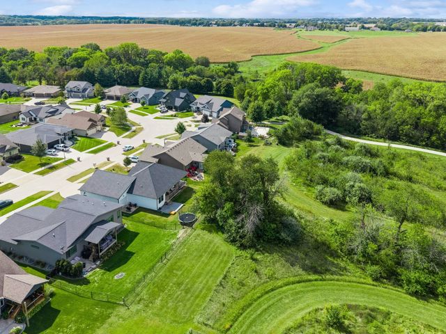 7740 Spring Creek Drive, Pleasant Hill, IA 50327