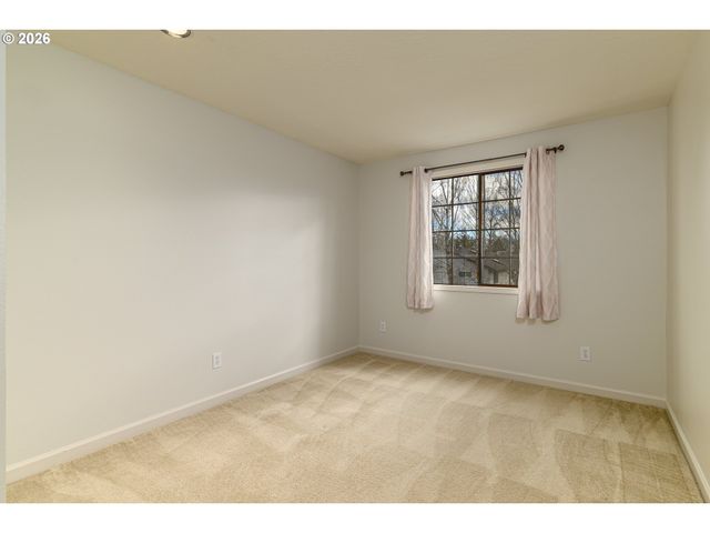 17635 Nw ASHLAND Dr, Portland, OR 97229